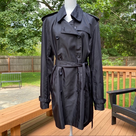 Norma Kamali Jackets & Blazers - Norma Kamali Black Trench Coat Size XL